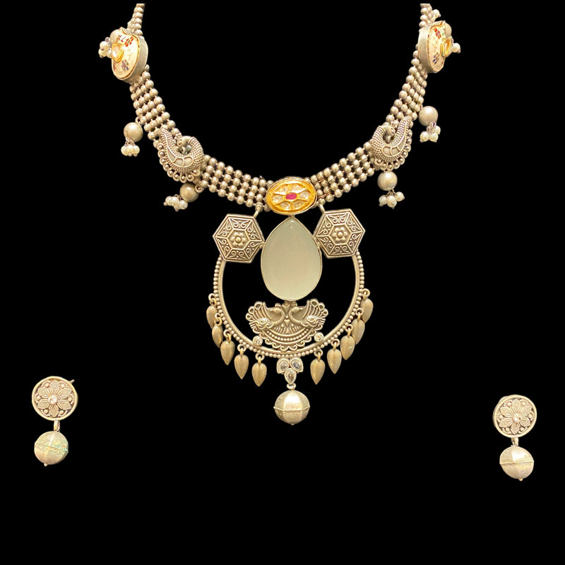 Shanvi 92.5 Silver Coated Necklace with Earrings