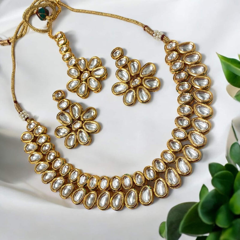 Designer Kundan Necklace Set, Handcrafted Kundan Jewelry, Luxury Indian Bridal Jewelry
Meenakari Kundan Necklace Set
Traditional Indian Wedding Necklace
Antique Kundan Jewellery
Ethnic Kundan Jewelry Online
Festive Kundan Jewellery Set