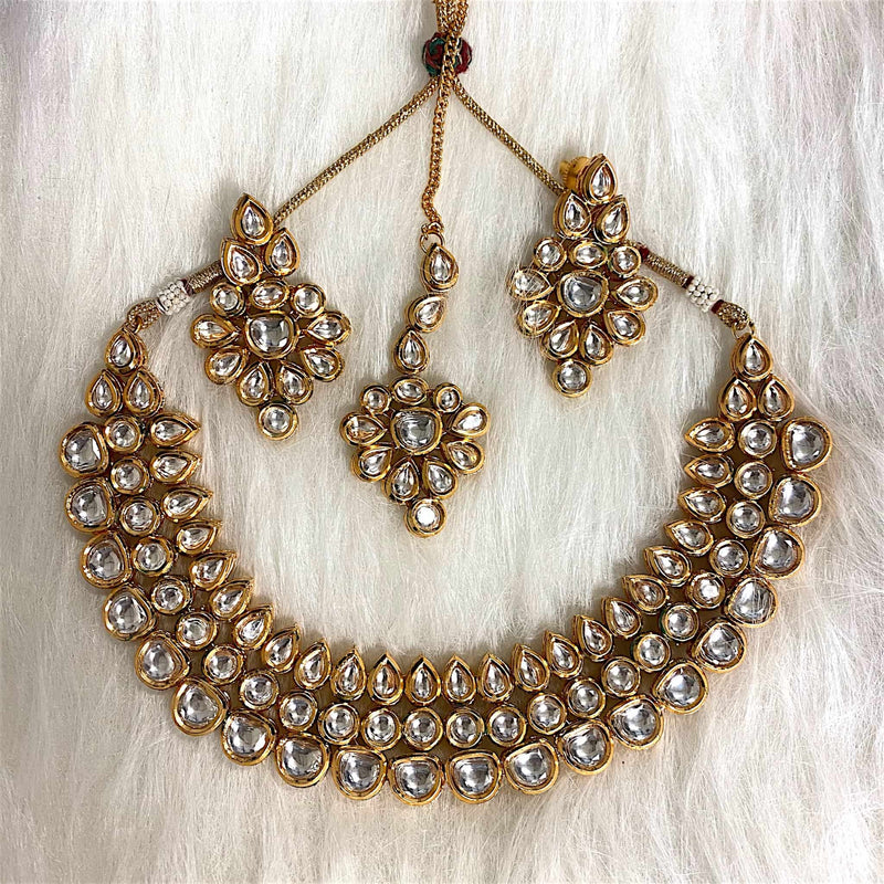 Designer Kundan Necklace Set, Handcrafted Kundan Jewelry, Luxury Indian Bridal Jewelry
Meenakari Kundan Necklace Set
Traditional Indian Wedding Necklace
Antique Kundan Jewellery
Ethnic Kundan Jewelry Online
Festive Kundan Jewellery Set
Kundan Choker Necklace
Gold-Plated Kundan Set