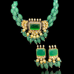 Green Shivangi Kundan Choker Set