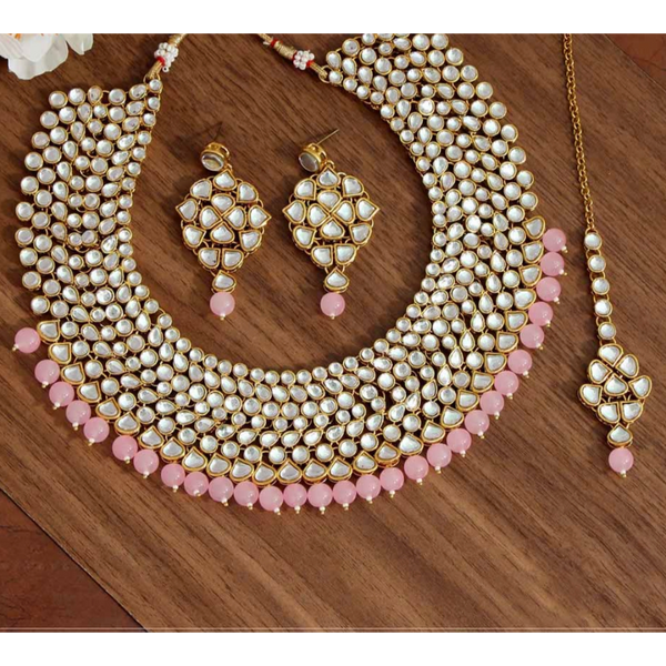 Baby Pink Tamanna Kundan Necklace Set