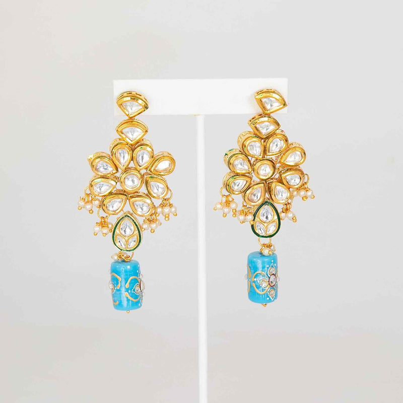 Adhira jewelry set: earrings - Romikas