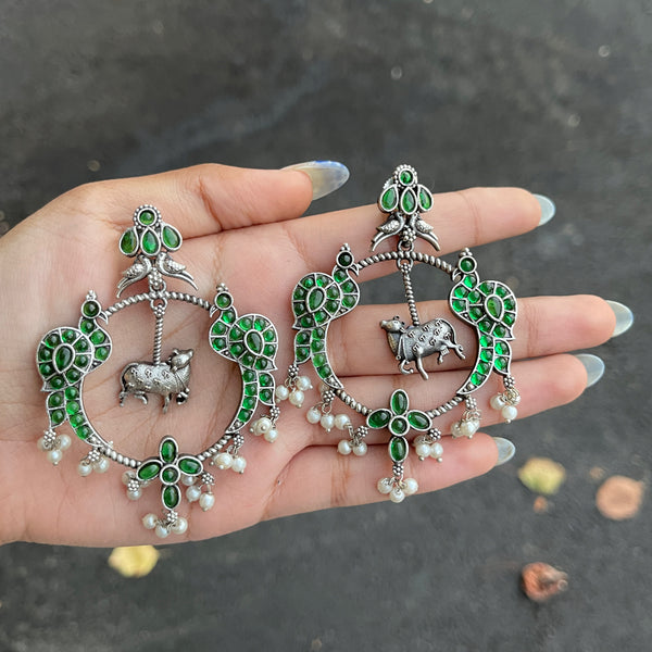 Emerald Nandi Earrings