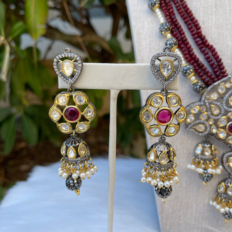 Dvhani Silver Foiled Kundan Long Necklace Set