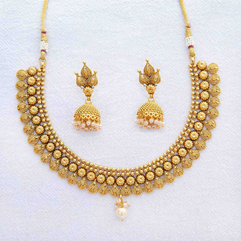 Leela necklace set: gold-plated earrings, necklace - Romikas